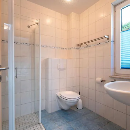 Ahlbeck, Haus Walfisch - App 1,3,4 *