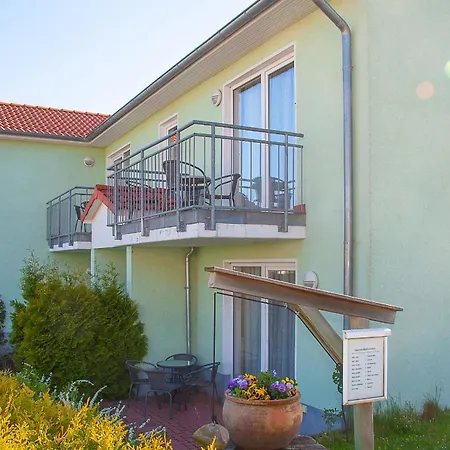 Ahlbeck, Haus Walfisch - App 1,3,4 塞巴特黑灵斯多夫